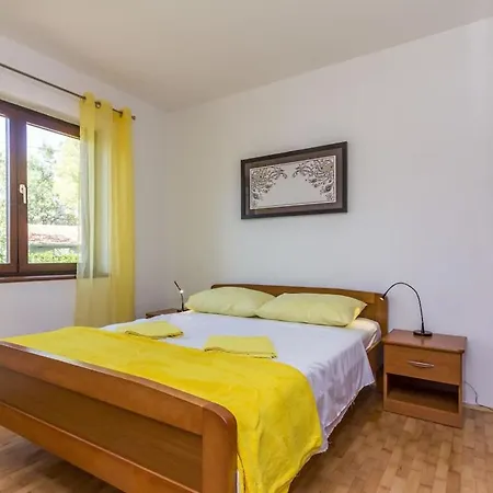 Dante Comfortable Villa