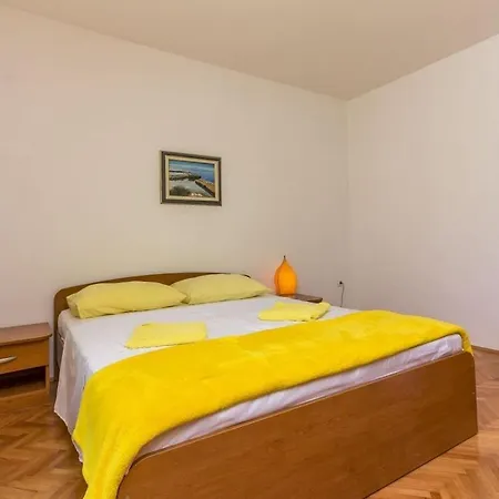 Dante Comfortable Villa *